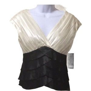 NEW Adrianna Papell Evening Ruffle Shutter Pleated Layer Top Blouse Sz 6.